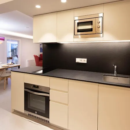 C&c Apartment *